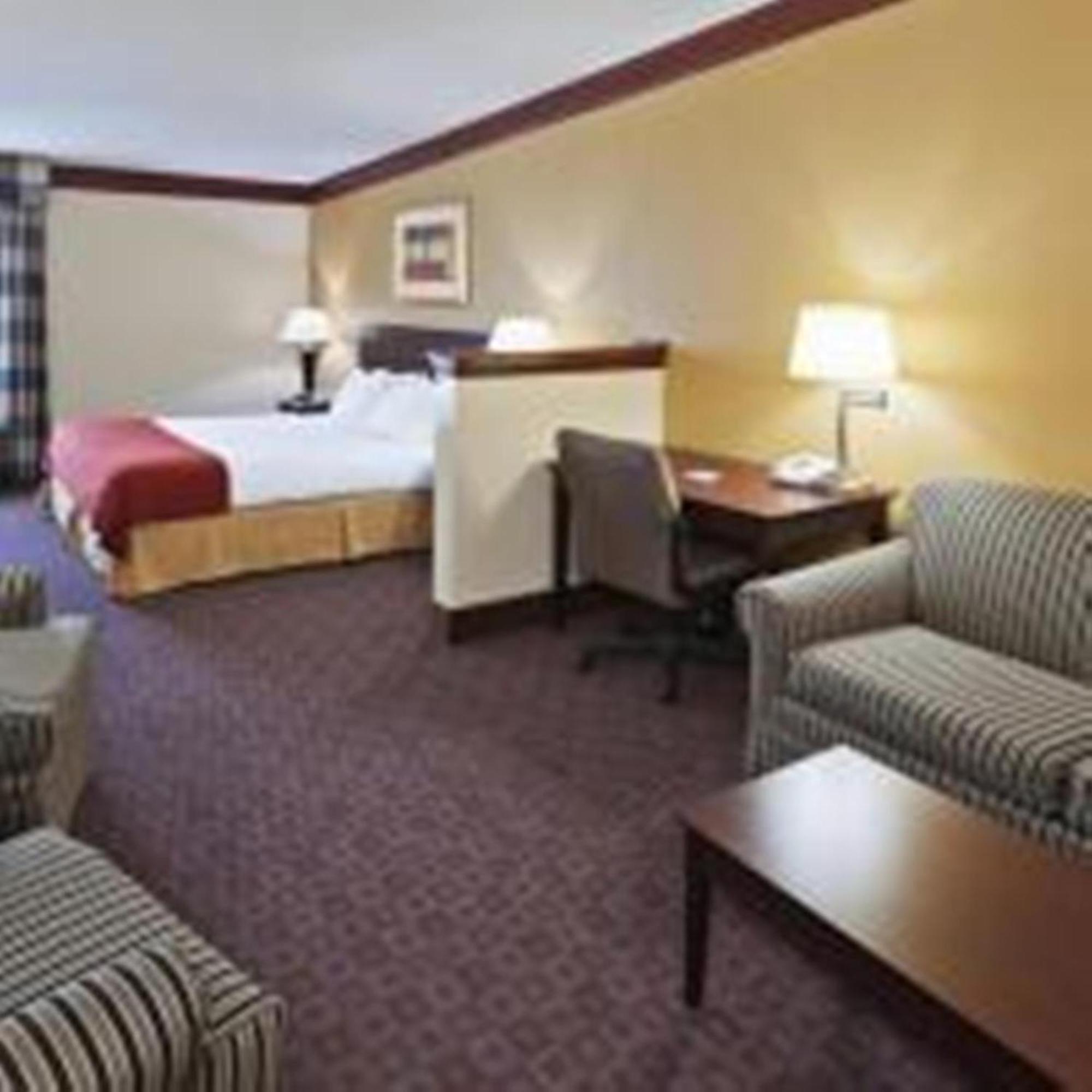 Days Inn&Suites by Wyndham Tahlequah Bagian luar foto